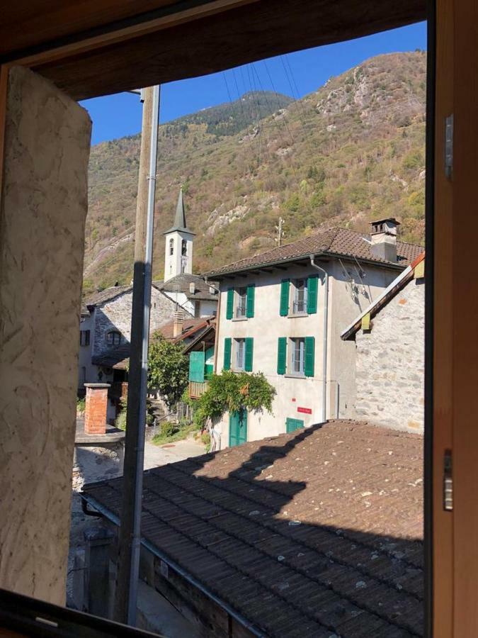 Rustico Cadrobi 20 Bed and Breakfast San Vittore Buitenkant foto